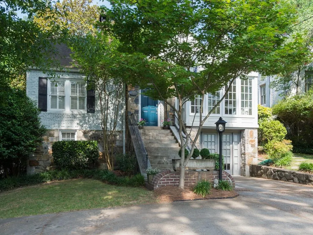 2660 Acorn Avenue Ne, Atlanta, Georgia 30305, 4 Bedrooms Bedrooms, ,3 BathroomsBathrooms,Residential,Sold,2660 Acorn Avenue Ne,5699256