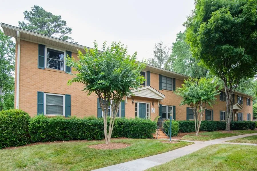 3510 Roswell Road Nw Unit N4, Atlanta, Georgia 30305, 2 Bedrooms Bedrooms, ,2 BathroomsBathrooms,Residential,Sold,3510 Roswell Road Nw Unit N4,5703124