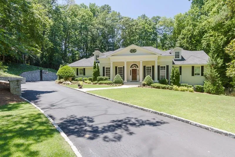 3668 Castlegate Drive Nw, Atlanta, Georgia 30327, 5 Bedrooms Bedrooms, ,5 BathroomsBathrooms,Residential,Sold,3668 Castlegate Drive Nw,5705394