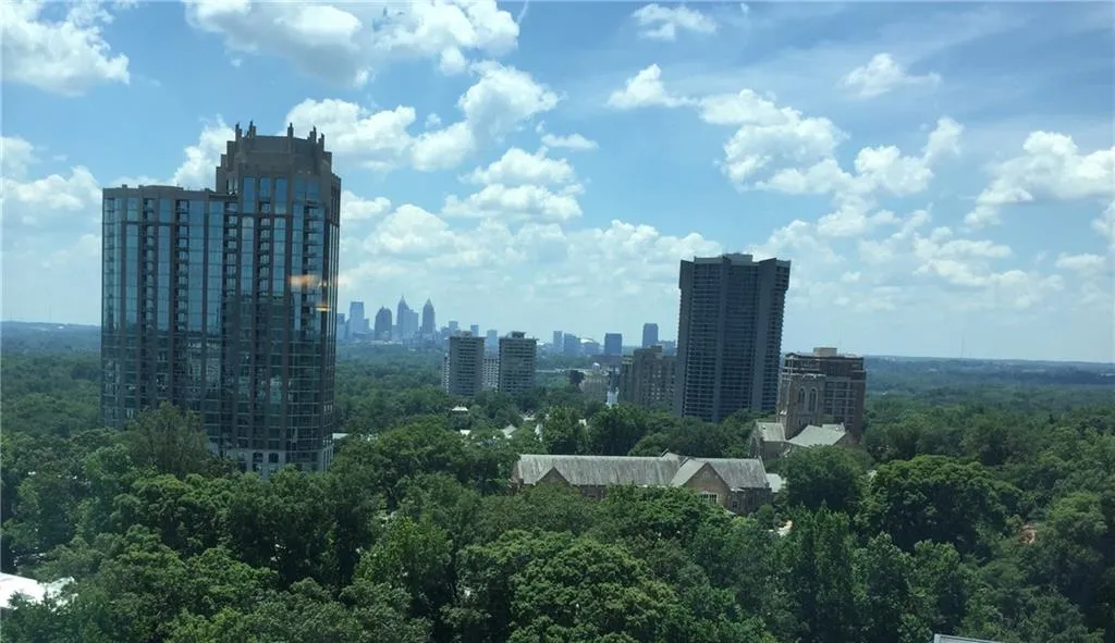2870 Pharr Court S Unit 2007, Atlanta, Georgia 30305, 1 Bedroom Bedrooms, ,1 BathroomBathrooms,Residential,Sold,2870 Pharr Court S Unit 2007,5708285