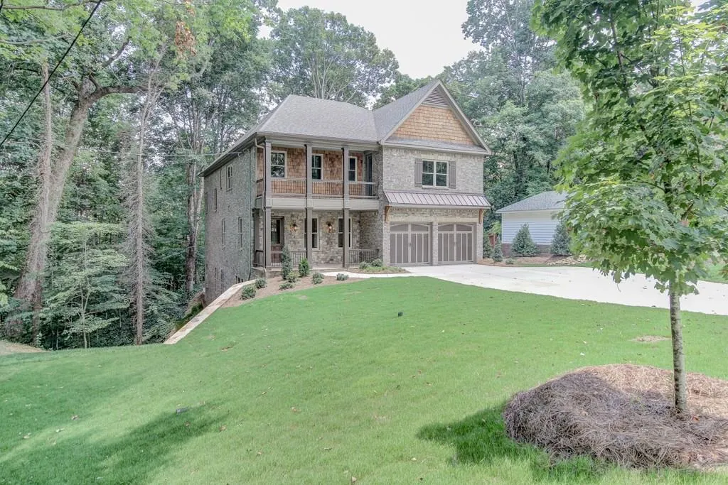 1122 Kingston Drive, Sandy Springs, Georgia 30342, 5 Bedrooms Bedrooms, ,5 BathroomsBathrooms,Residential,Sold,1122 Kingston Drive,5708442