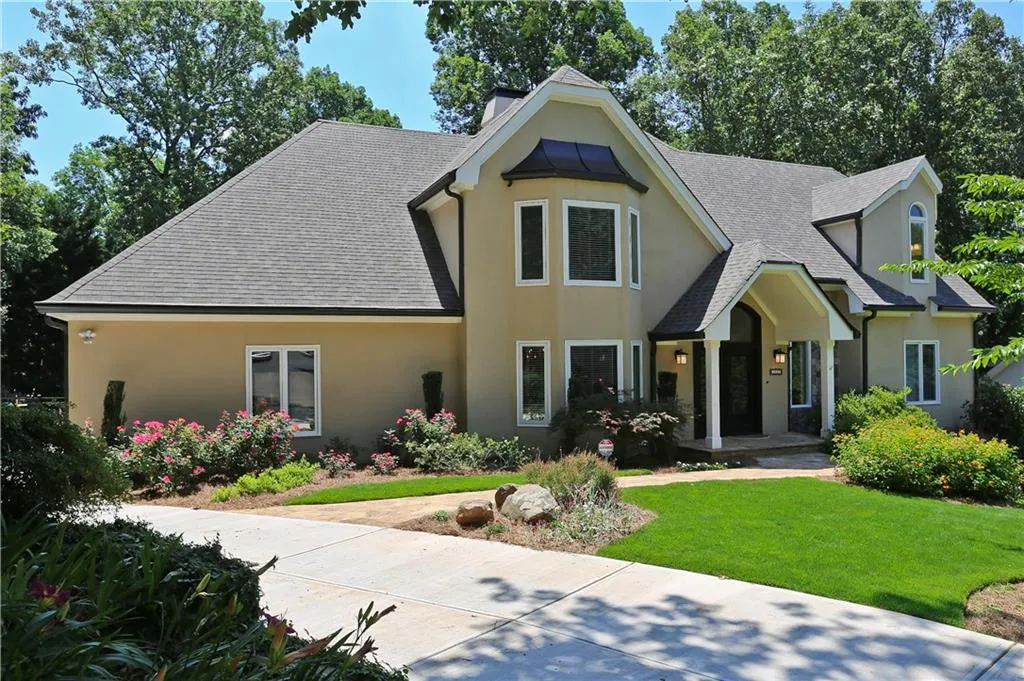 3817 Byrnwyck Place Ne, Brookhaven, Georgia 30319, 5 Bedrooms Bedrooms, ,5 BathroomsBathrooms,Residential,Sold,3817 Byrnwyck Place Ne,5710113