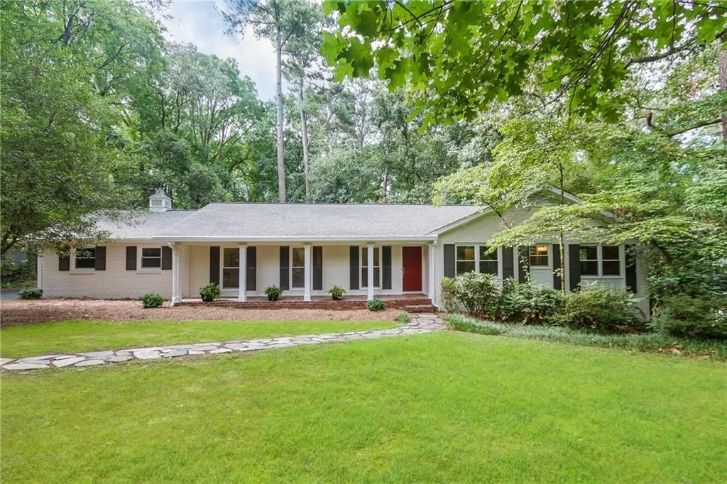 1254 Moores Mill Road Nw, Atlanta, Georgia 30327, 4 Bedrooms Bedrooms, ,3 BathroomsBathrooms,Residential,Sold,1254 Moores Mill Road Nw,5719590