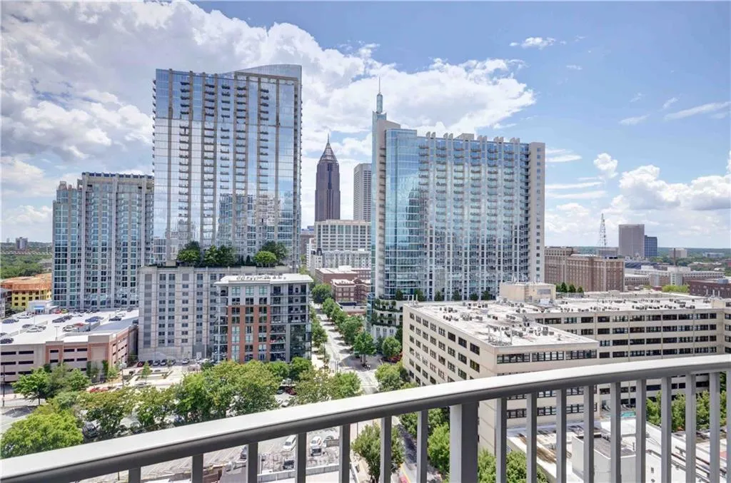 923 Peachtree Street Ne Unit 1629, Atlanta, Georgia 30309, 1 Bedroom Bedrooms, ,1 BathroomBathrooms,Residential,Sold,923 Peachtree Street Ne Unit 1629,5722735