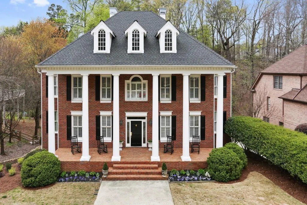 430 Laurel Chase Court, Atlanta, Georgia 30327, 5 Bedrooms Bedrooms, ,5 BathroomsBathrooms,Residential,Sold,430 Laurel Chase Court,5724676