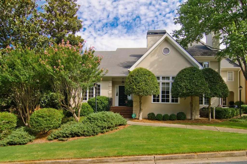 77 Paces West Circle Nw Unit 77, Atlanta, Georgia 30327, 4 Bedrooms Bedrooms, ,4 BathroomsBathrooms,Residential,Sold,77 Paces West Circle Nw Unit 77,5724688