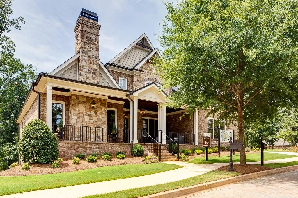 535 Belada Boulevard, Sandy Springs, Georgia 30342, 5 Bedrooms Bedrooms, ,5 BathroomsBathrooms,Residential,Sold,535 Belada Boulevard,5728263