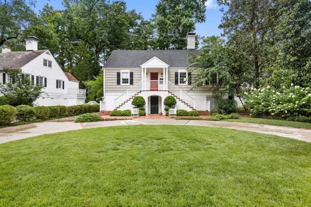 691 Woodward Way, Atlanta, Georgia 30327, 3 Bedrooms Bedrooms, ,2 BathroomsBathrooms,Residential,Sold,691 Woodward Way,5729482