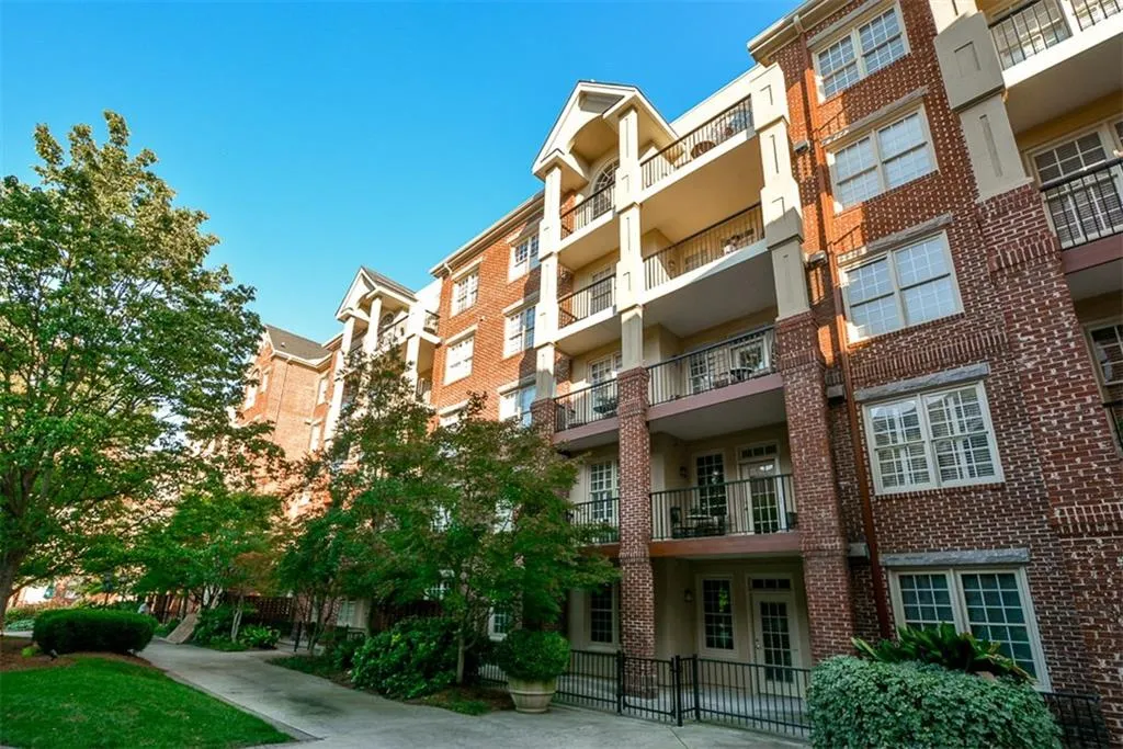 1735 Peachtree Street Ne Unit 321, Atlanta, Georgia 30309, 2 Bedrooms Bedrooms, ,2 BathroomsBathrooms,Residential,Sold,1735 Peachtree Street Ne Unit 321,5739664