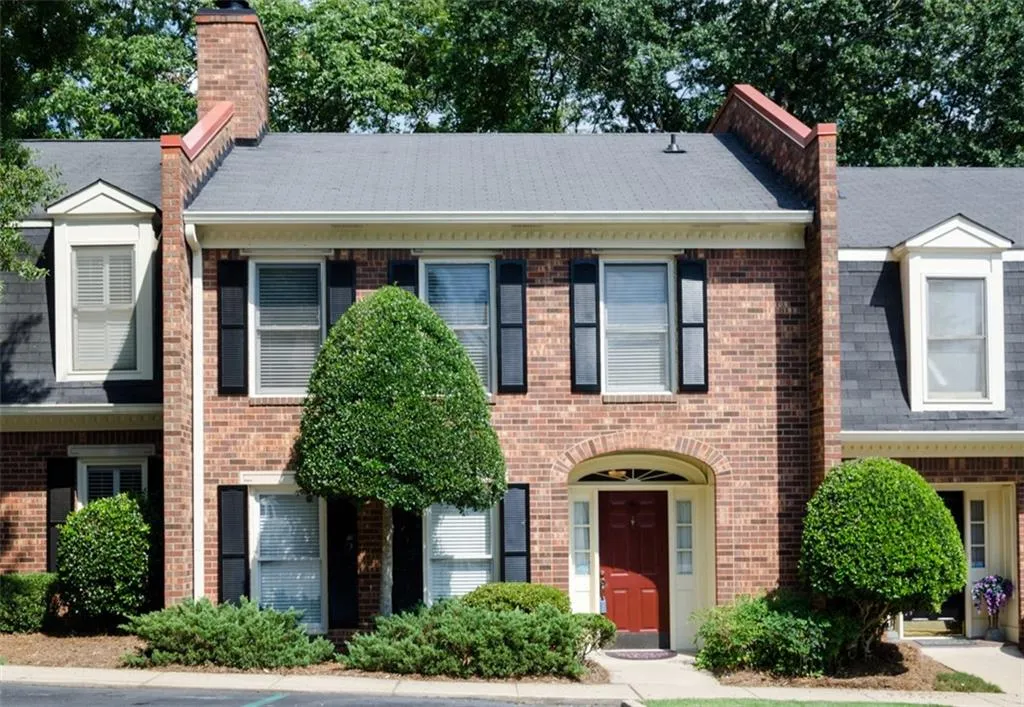 4 Pendleton Place Unit 4, Atlanta, Georgia 30342, 3 Bedrooms Bedrooms, ,2 BathroomsBathrooms,Residential,Sold,4 Pendleton Place Unit 4,5740449