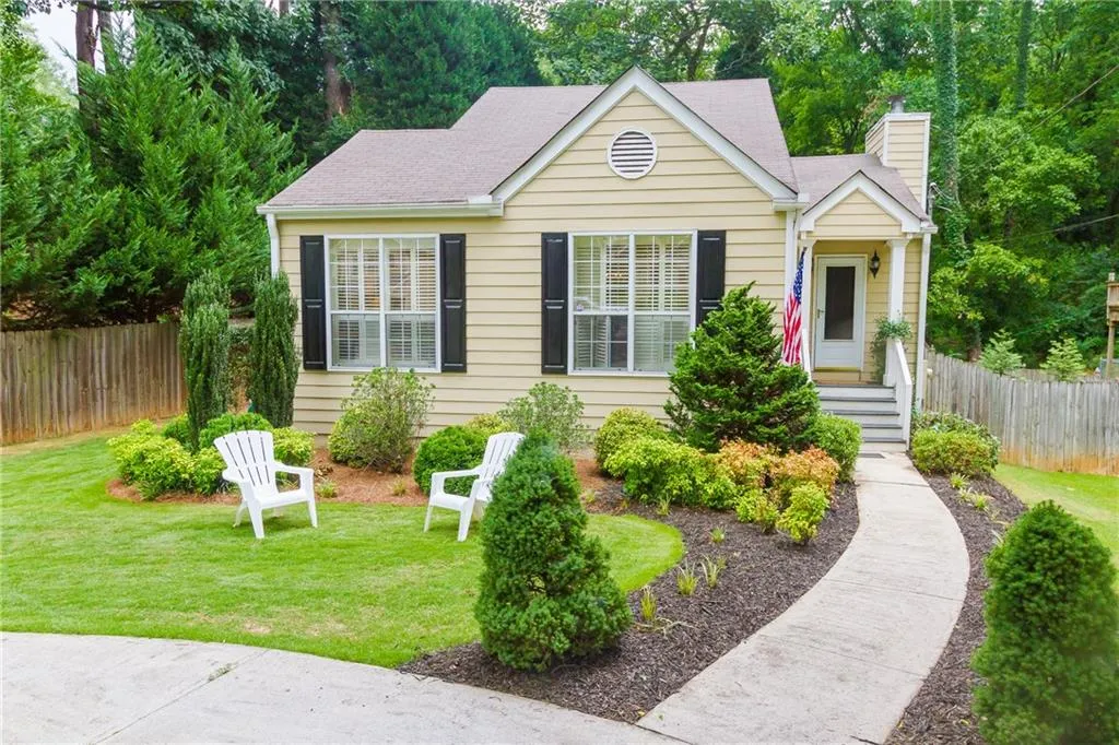 1364 Arnold Avenue Ne, Atlanta, Georgia 30324, 3 Bedrooms Bedrooms, ,2 BathroomsBathrooms,Residential,Sold,1364 Arnold Avenue Ne,5742391