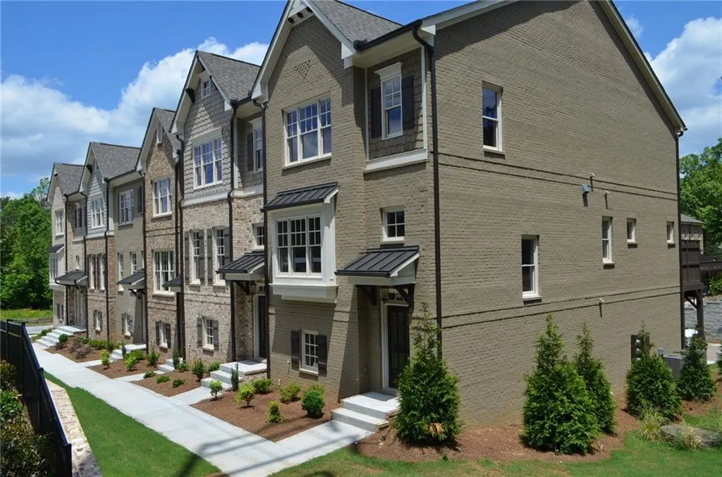 4004 Chastain Preserve Way, Atlanta, Georgia 30342, 3 Bedrooms Bedrooms, ,3 BathroomsBathrooms,Residential,Sold,4004 Chastain Preserve Way,5743346
