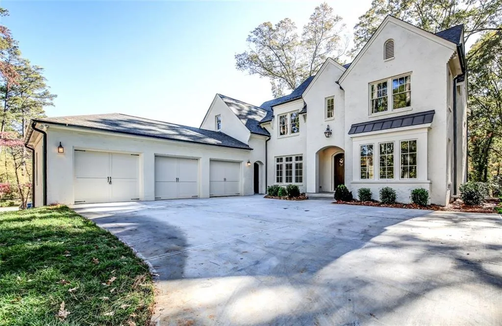 1460 Moores Mill Road Nw, Atlanta, Georgia 30327, 6 Bedrooms Bedrooms, ,6 BathroomsBathrooms,Residential,Sold,1460 Moores Mill Road Nw,5748228