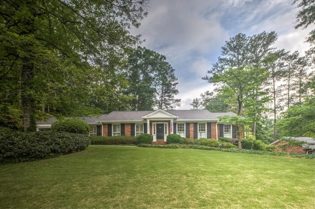 750 Northland Court, Sandy Springs, Georgia 30342, 4 Bedrooms Bedrooms, ,3 BathroomsBathrooms,Residential,Sold,750 Northland Court,5746201