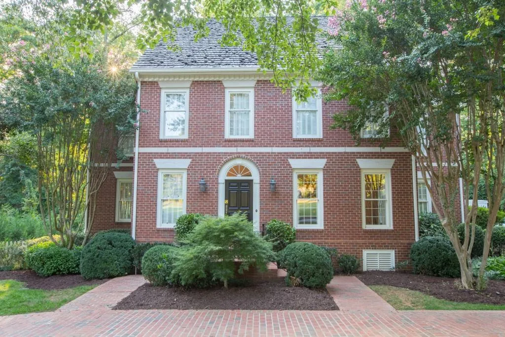 1006 Club Commons Circle, Brookhaven, Georgia 30319, 4 Bedrooms Bedrooms, ,5 BathroomsBathrooms,Residential,Sold,1006 Club Commons Circle,5747265