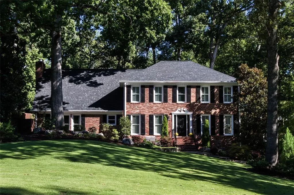 160 Overton Drive, Sandy Springs, Georgia 30342, 4 Bedrooms Bedrooms, ,2 BathroomsBathrooms,Residential,Sold,160 Overton Drive,5747347