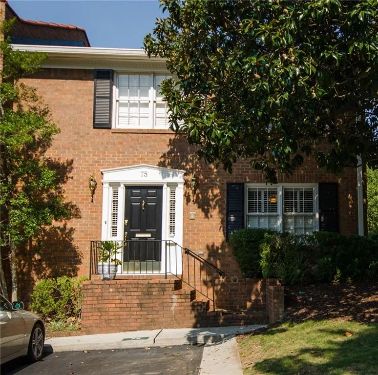 4620 Wieuca Road Ne Unit 75, Atlanta, Georgia 30342, 4 Bedrooms Bedrooms, ,3 BathroomsBathrooms,Residential,Sold,4620 Wieuca Road Ne Unit 75,5752552