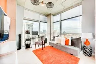 250 Pharr Road Unit 1701, Atlanta, Georgia 30305, 2 Bedrooms Bedrooms, ,2 BathroomsBathrooms,Residential,Sold,250 Pharr Road Unit 1701,5752770