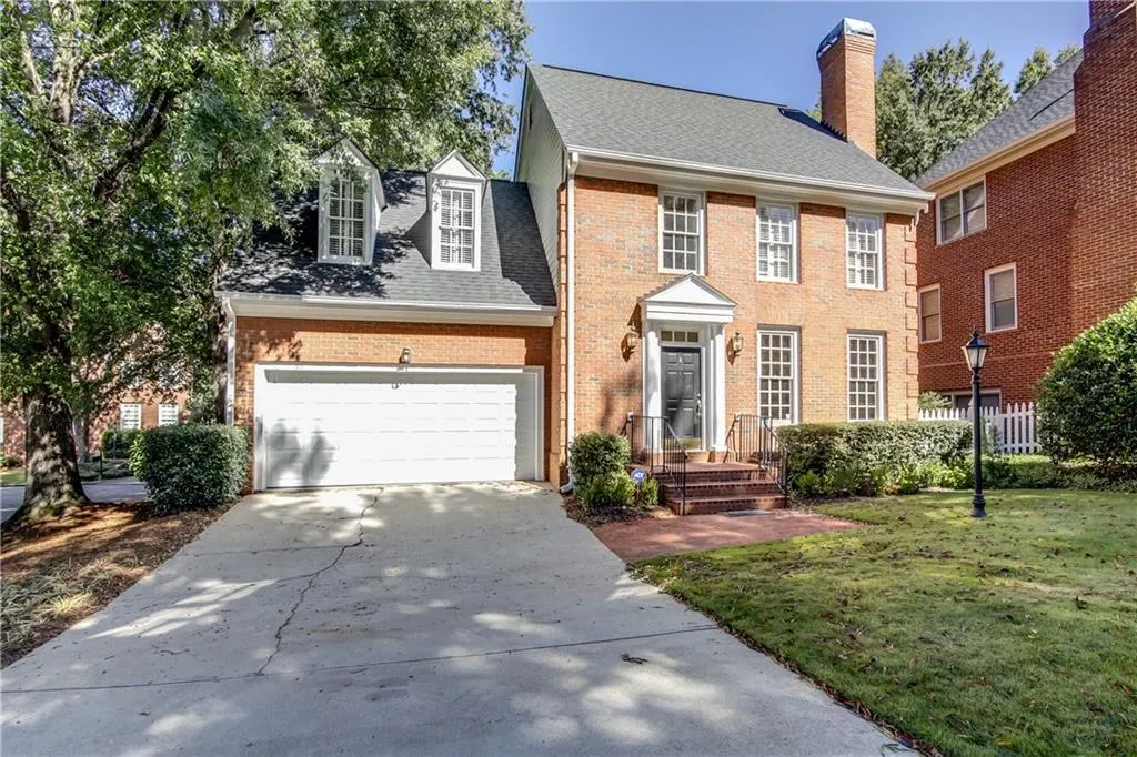 1192 Village Cove Ne, Brookhaven, Georgia 30319, 3 Bedrooms Bedrooms, ,2 BathroomsBathrooms,Residential,Sold,1192 Village Cove Ne,5758018