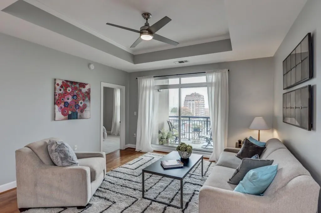 325 E Paces Ferry Road Ne Unit 1101, Atlanta, Georgia 30305, 2 Bedrooms Bedrooms, ,2 BathroomsBathrooms,Residential,Sold,325 E Paces Ferry Road Ne Unit 1101,5778132
