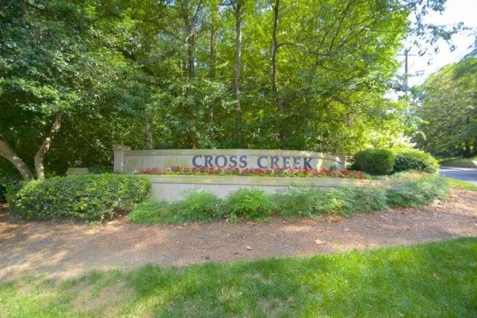 73 Montre Square Nw, Atlanta, Georgia 30327, 2 Bedrooms Bedrooms, ,2 BathroomsBathrooms,Residential,Sold,73 Montre Square Nw,5780240