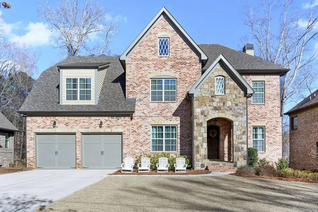 3017 Cravenridge Drive Ne, Brookhaven, Georgia 30319, 5 Bedrooms Bedrooms, ,5 BathroomsBathrooms,Residential,Sold,3017 Cravenridge Drive Ne,5785641