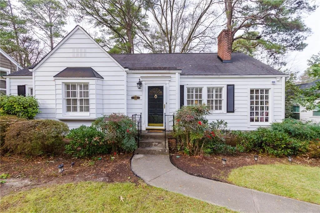 626 Darlington Road Ne, Atlanta, Georgia 30305, 2 Bedrooms Bedrooms, ,1 BathroomBathrooms,Residential,Sold,626 Darlington Road Ne,5789619