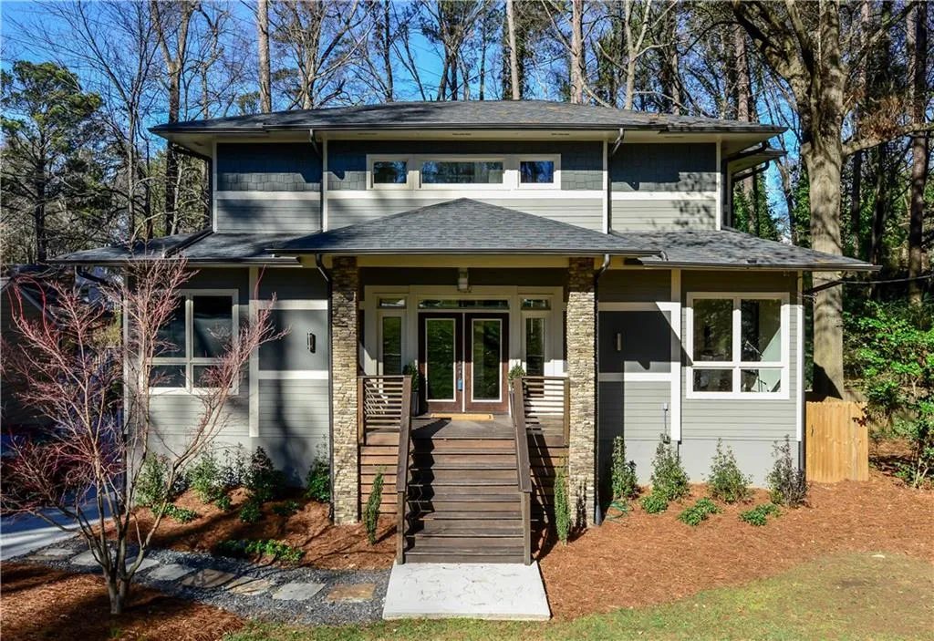 1182 Kingsley Circle Ne, Atlanta, Georgia 30324, 4 Bedrooms Bedrooms, ,3 BathroomsBathrooms,Residential,Sold,1182 Kingsley Circle Ne,5796102