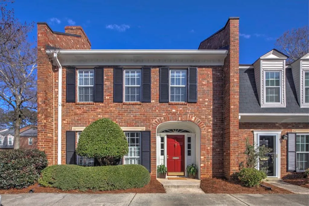 1 Walnut Hill Place Nw, Atlanta, Georgia 30318, 3 Bedrooms Bedrooms, ,2 BathroomsBathrooms,Residential,Sold,1 Walnut Hill Place Nw,5804169