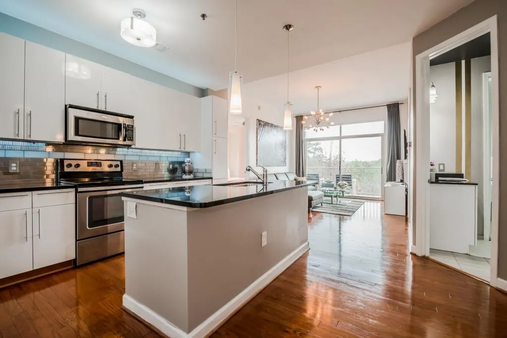 711 Cosmopolitan Drive Unit 323, Atlanta, Georgia 30324, 2 Bedrooms Bedrooms, ,2 BathroomsBathrooms,Residential,Sold,711 Cosmopolitan Drive Unit 323,5810054
