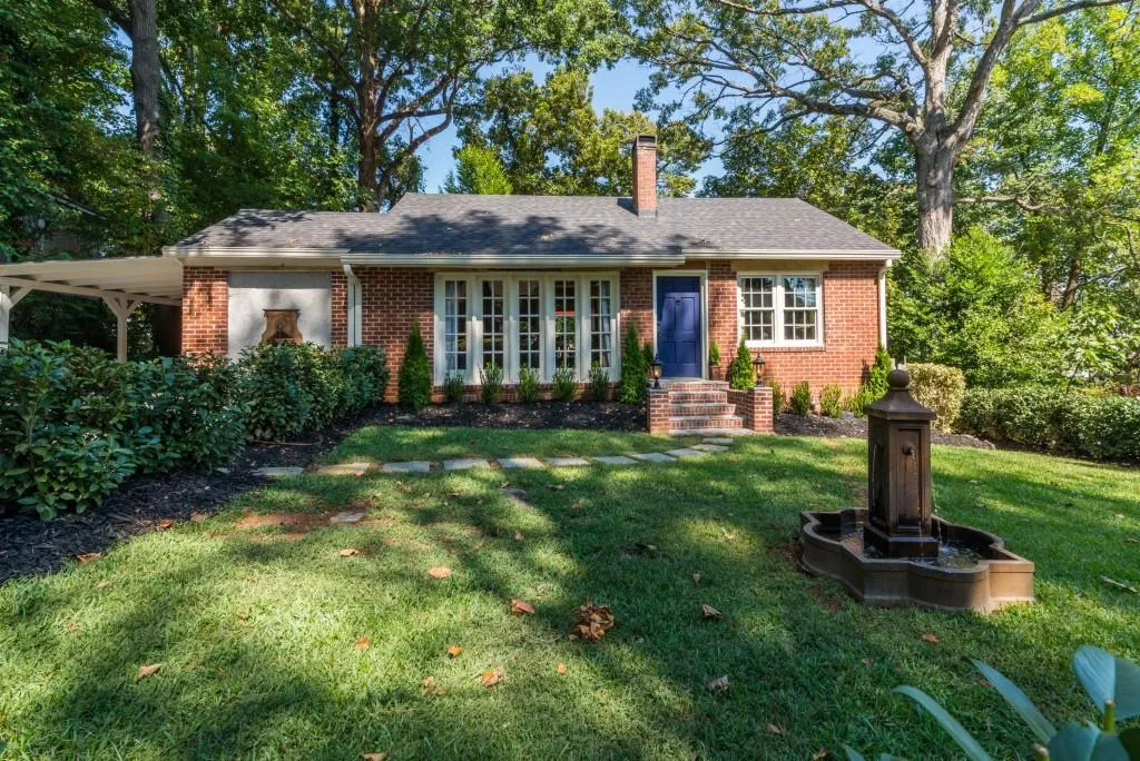 345 Lofton Road Nw, Atlanta, Georgia 30309, 2 Bedrooms Bedrooms, ,1 BathroomBathrooms,Residential,Sold,345 Lofton Road Nw,5819983