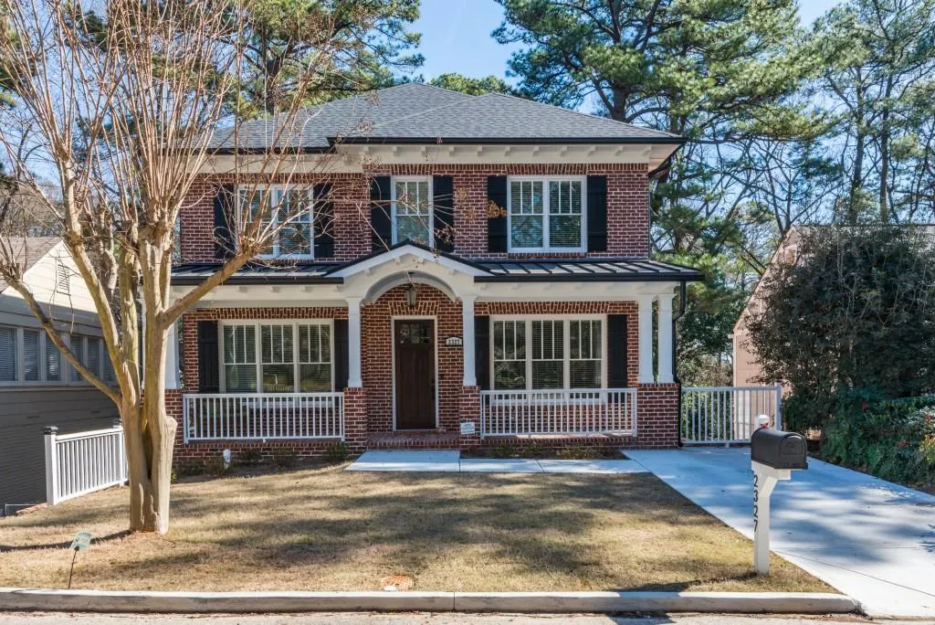 2327 Shenandoah Avenue Ne, Atlanta, Georgia 30305, 6 Bedrooms Bedrooms, ,5 BathroomsBathrooms,Residential,Sold,2327 Shenandoah Avenue Ne,5806610