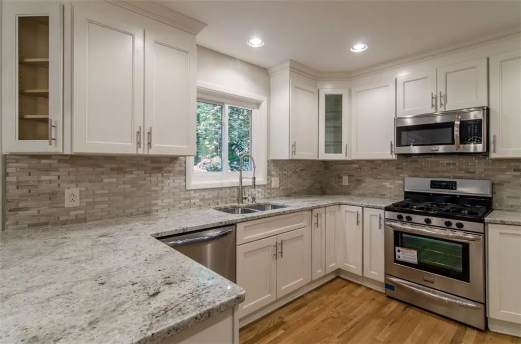 570 Elden Drive, Atlanta, Georgia 30342, 4 Bedrooms Bedrooms, ,3 BathroomsBathrooms,Residential,Sold,570 Elden Drive,5613145