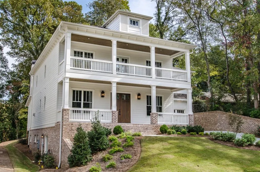 4325 Rickenbacker Way Ne, Atlanta, Georgia 30342, 6 Bedrooms Bedrooms, ,5 BathroomsBathrooms,Residential,Sold,4325 Rickenbacker Way Ne,5801652