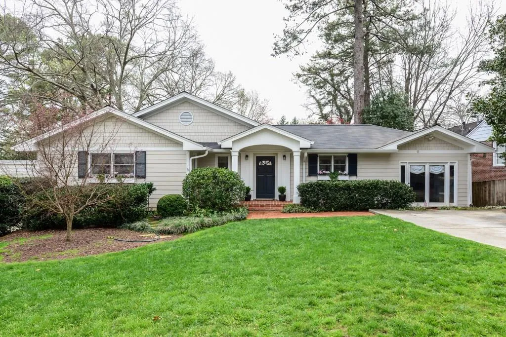 309 Springdale Drive Ne, Atlanta, Georgia 30305, 4 Bedrooms Bedrooms, ,4 BathroomsBathrooms,Residential,Sold,309 Springdale Drive Ne,5814516
