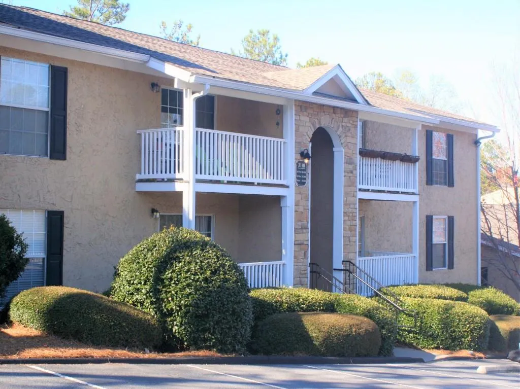 3140 Seven Pines Court Unit 102, Atlanta, Georgia 30339, 1 Bedroom Bedrooms, ,1 BathroomBathrooms,Residential,Sold,3140 Seven Pines Court Unit 102,5820716