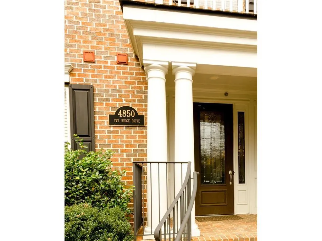 4850 Ivy Ridge Drive Se Unit 202, Atlanta, Georgia 30339, 1 Bedroom Bedrooms, ,1 BathroomBathrooms,Residential,Sold,4850 Ivy Ridge Drive Se Unit 202,5821398