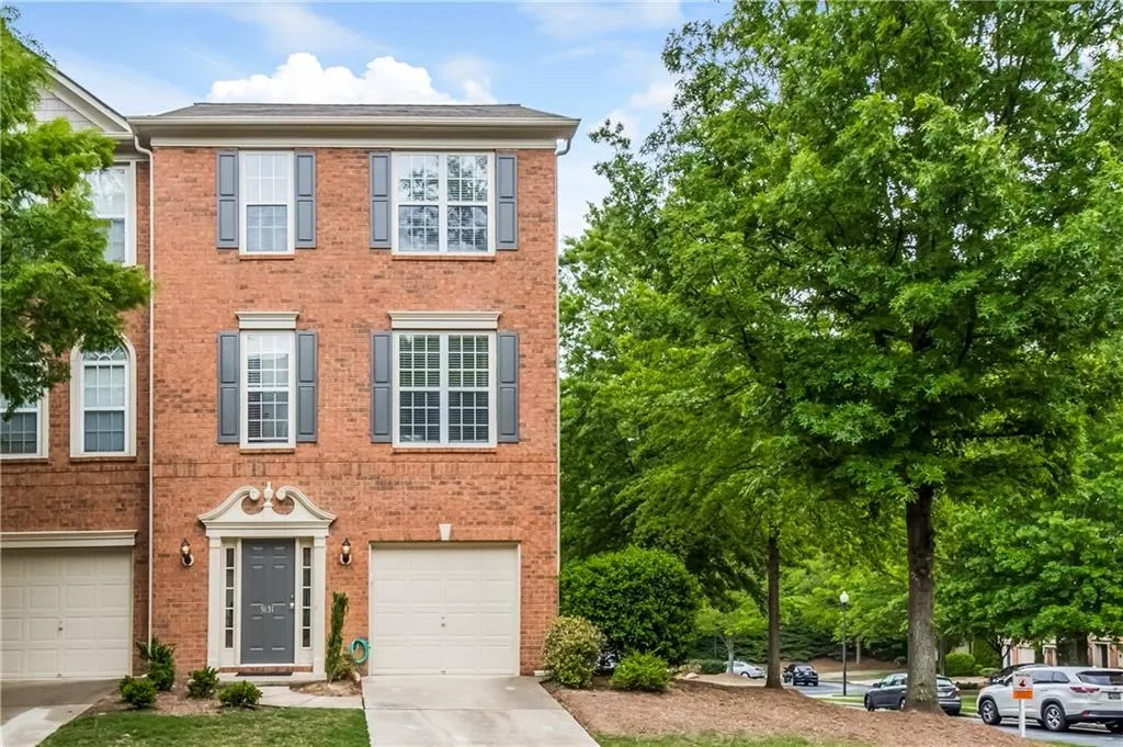5131 Manerdale Drive Unit 9, Atlanta, Georgia 30339, 3 Bedrooms Bedrooms, ,2 BathroomsBathrooms,Residential,Sold,5131 Manerdale Drive Unit 9,5840519