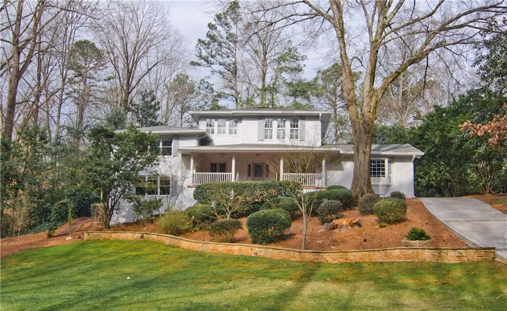 2740 Margaret Mitchell Drive Nw, Atlanta, Georgia 30327, 5 Bedrooms Bedrooms, ,3 BathroomsBathrooms,Residential,Sold,2740 Margaret Mitchell Drive Nw,5808716