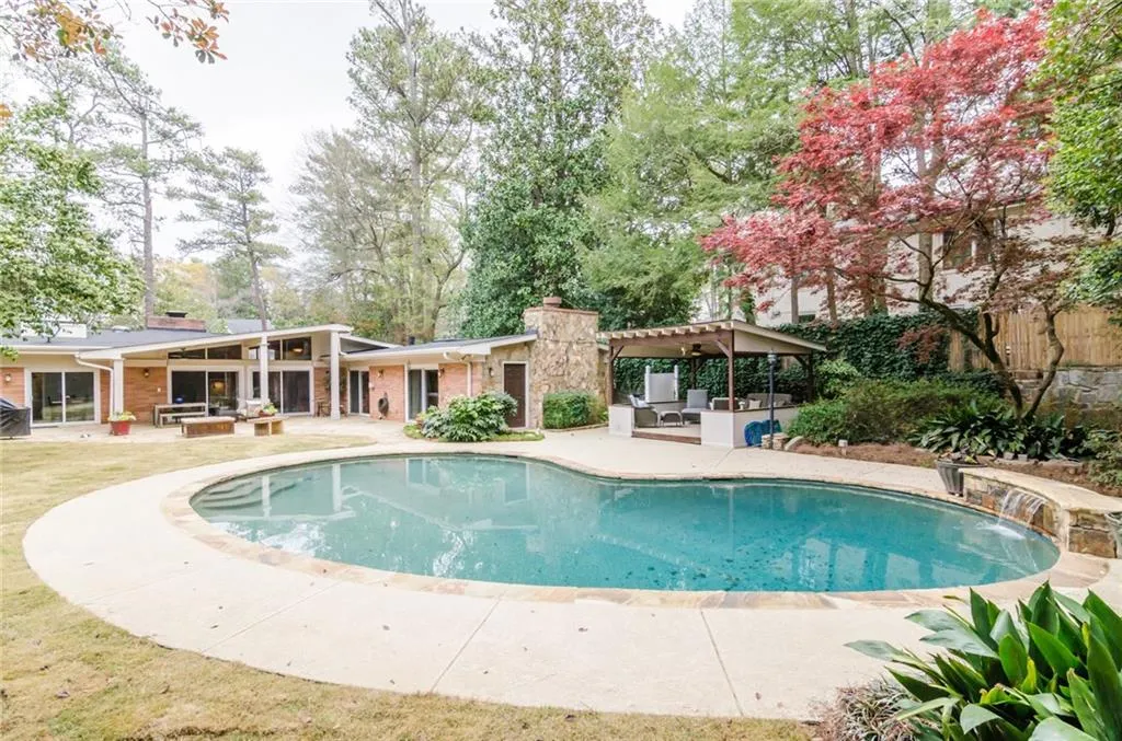 3230 N Wood Valley Road Nw, Atlanta, Georgia 30327, 3 Bedrooms Bedrooms, ,2 BathroomsBathrooms,Residential,Sold,3230 N Wood Valley Road Nw,5818258