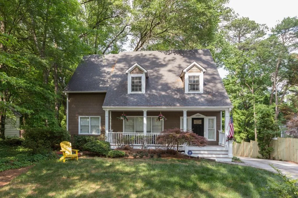 2325 Pine Grove Drive Nw, Atlanta, Georgia 30318, 5 Bedrooms Bedrooms, ,3 BathroomsBathrooms,Residential,Sold,2325 Pine Grove Drive Nw,5853441