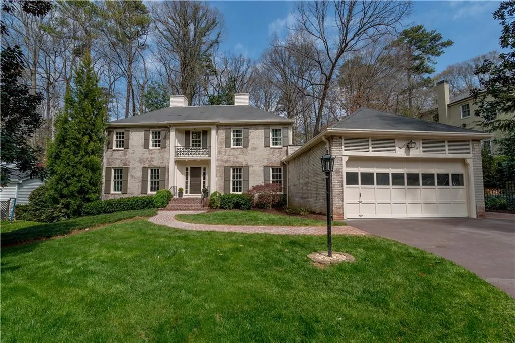2574 Red Valley Road Nw, Atlanta, Georgia 30305, 4 Bedrooms Bedrooms, ,3 BathroomsBathrooms,Residential,Sold,2574 Red Valley Road Nw,5823456