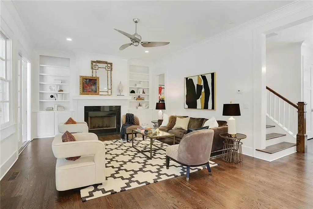 3257 W Roxboro Road, Atlanta, Georgia 30324, 5 Bedrooms Bedrooms, ,4 BathroomsBathrooms,Residential,Sold,3257 W Roxboro Road,5859452