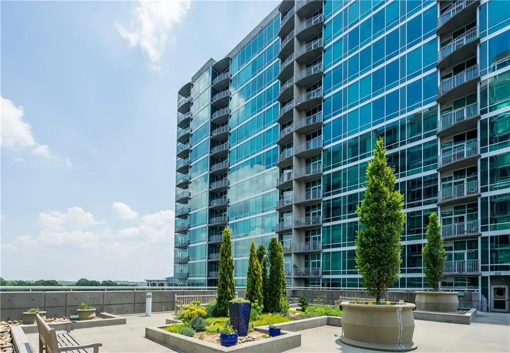 943 Peachtree Street Ne Unit 1711, Atlanta, Georgia 30309, 2 Bedrooms Bedrooms, ,2 BathroomsBathrooms,Residential,Sold,943 Peachtree Street Ne Unit 1711,5867284