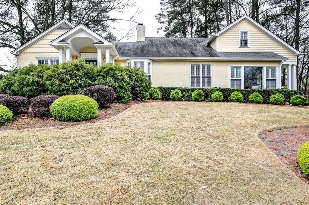 740 Wesley Drive, Atlanta, Georgia 30305, 4 Bedrooms Bedrooms, ,3 BathroomsBathrooms,Residential,Sold,740 Wesley Drive,5819348
