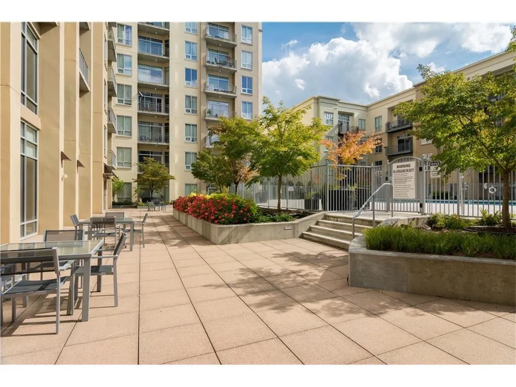 711 Cosmopolitan Drive Ne Unit 237, Atlanta, Georgia 30324, 1 Bedroom Bedrooms, ,1 BathroomBathrooms,Residential,Sold,711 Cosmopolitan Drive Ne Unit 237,5823385