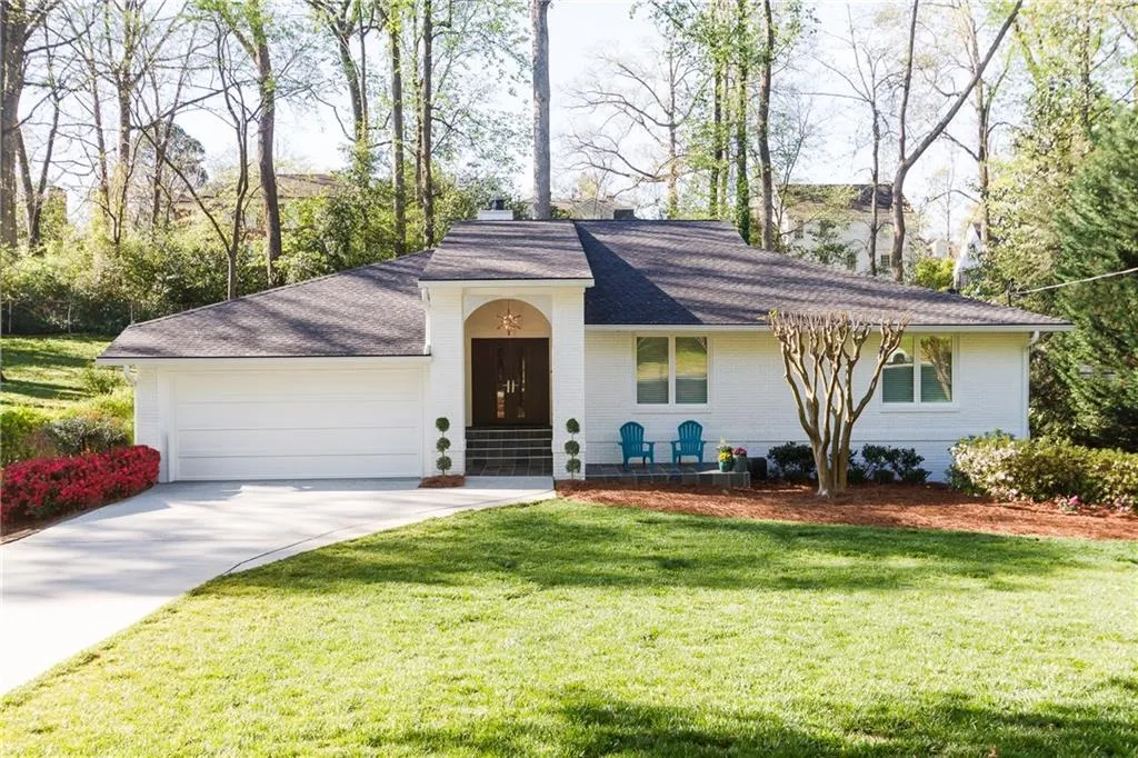 85 Robin Hood Road Ne, Atlanta, Georgia 30309, 4 Bedrooms Bedrooms, ,3 BathroomsBathrooms,Residential,Sold,85 Robin Hood Road Ne,5829120
