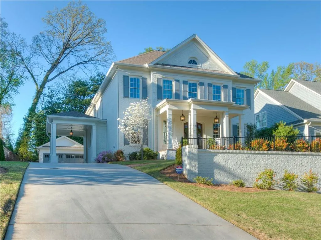 811 Woodley Drive Nw, Atlanta, Georgia 30318, 5 Bedrooms Bedrooms, ,6 BathroomsBathrooms,Residential,Sold,811 Woodley Drive Nw,5834376