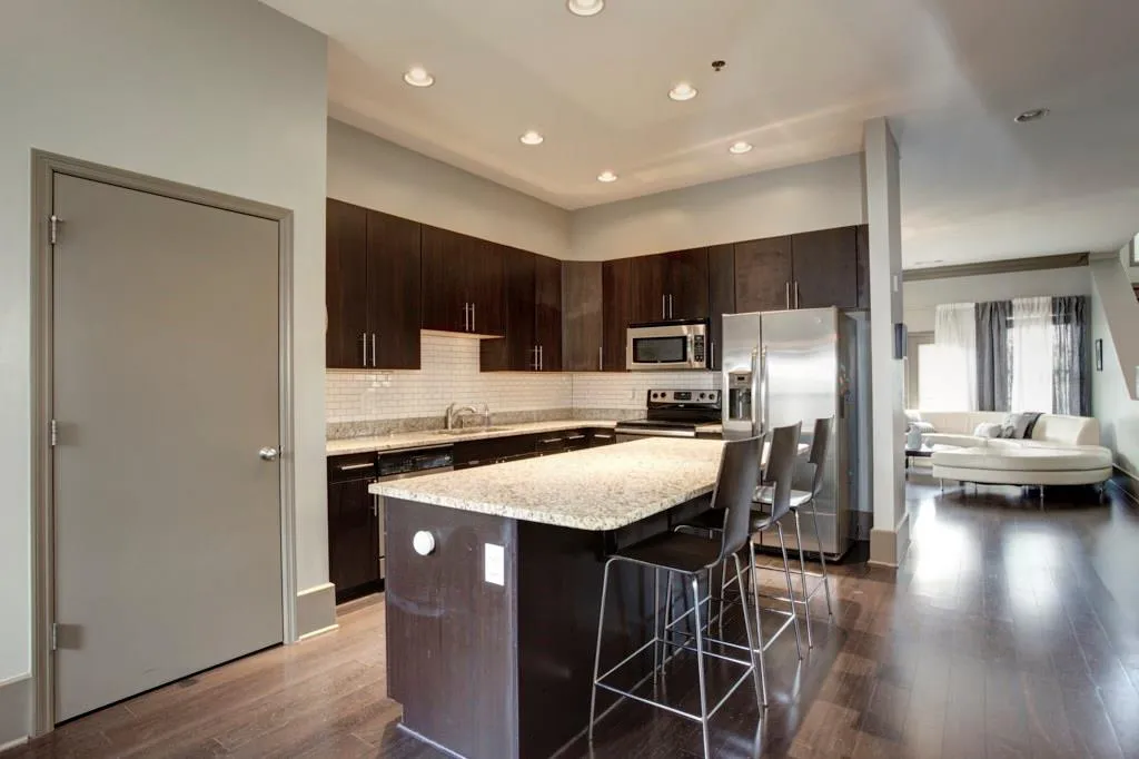 745 Fountainhead Lane Unit 112, Atlanta, Georgia 30324, 4 Bedrooms Bedrooms, ,2 BathroomsBathrooms,Residential,Sold,745 Fountainhead Lane Unit 112,5873060