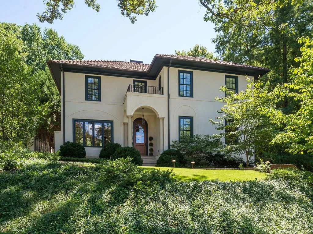 813 Sherwood Road Ne, Atlanta, Georgia 30324, 5 Bedrooms Bedrooms, ,4 BathroomsBathrooms,Residential,Sold,813 Sherwood Road Ne,5874812